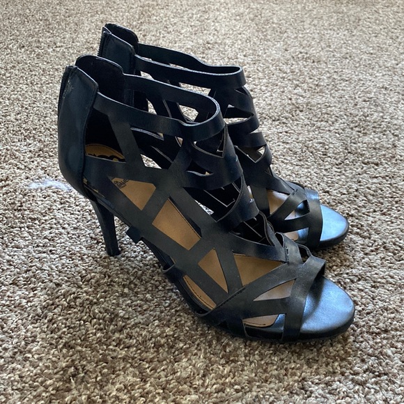 High heels - Picture 1 of 1